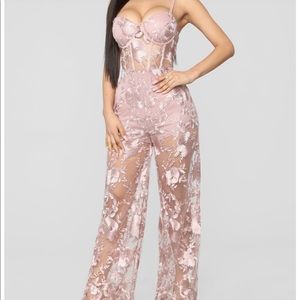 Beautiful Floral Jumpsuit Women size M